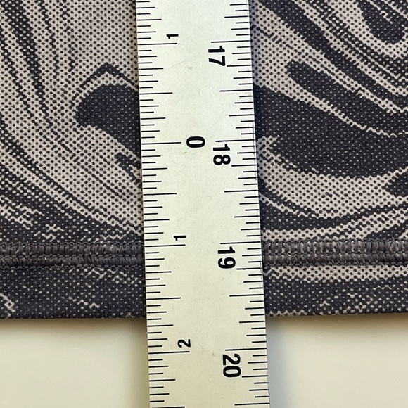 Athleta Women’s Tank Top R174-3 - Picture 3 of 5